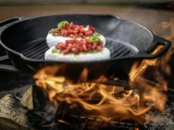 Petromax Gietijzeren Grill Skillet Met 2 Handvatten -Optimaal Barbecuegrill Winkel petromax gietijzeren grill skillet met 2 handvatte 4